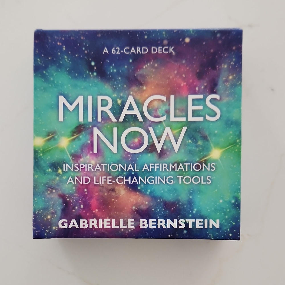 Miracles Now - Gabrielle Bernstein 62 Card Desk - Affirmations